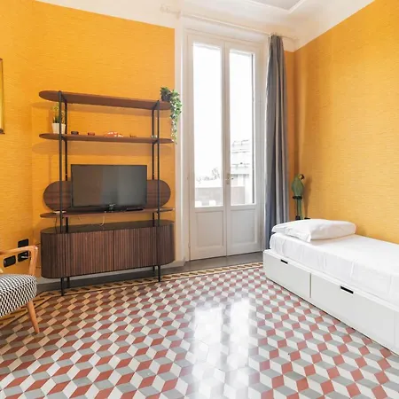 Guesthost - Isola District & Istria M5 Apt! *