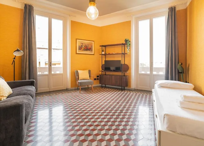 アパート Guesthost - Isola District & Istria M5 Apt!