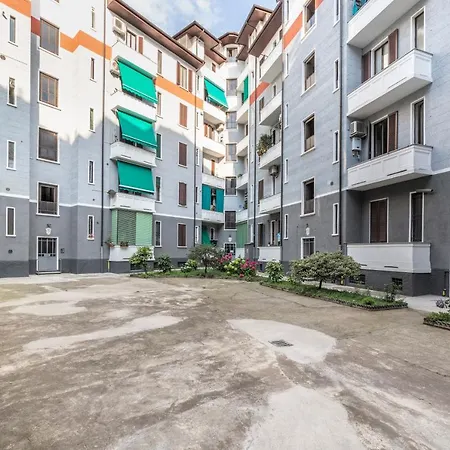 Isola District & Istria M5 Apt! Daire Milano
